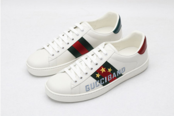 G*u*i ace embroidered low-top sneaker 603693 0fi10 9069
