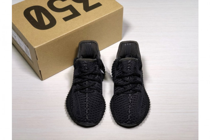 ad*s kids Y**zy boost 350 v2 black (non-reflective) fu9013