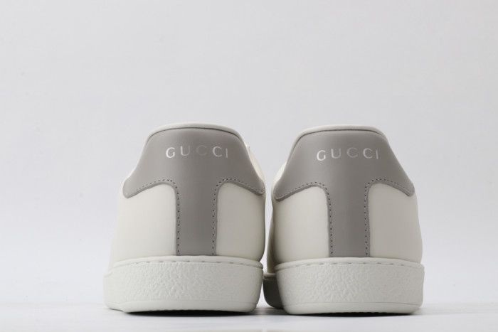 G*u*i low-top sneaker