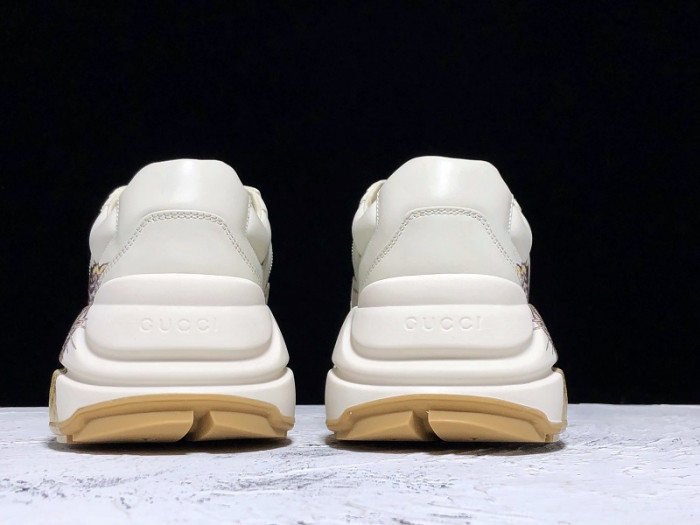 G*u*i rhyton leather sneaker with tigers 576050 drw00 9014