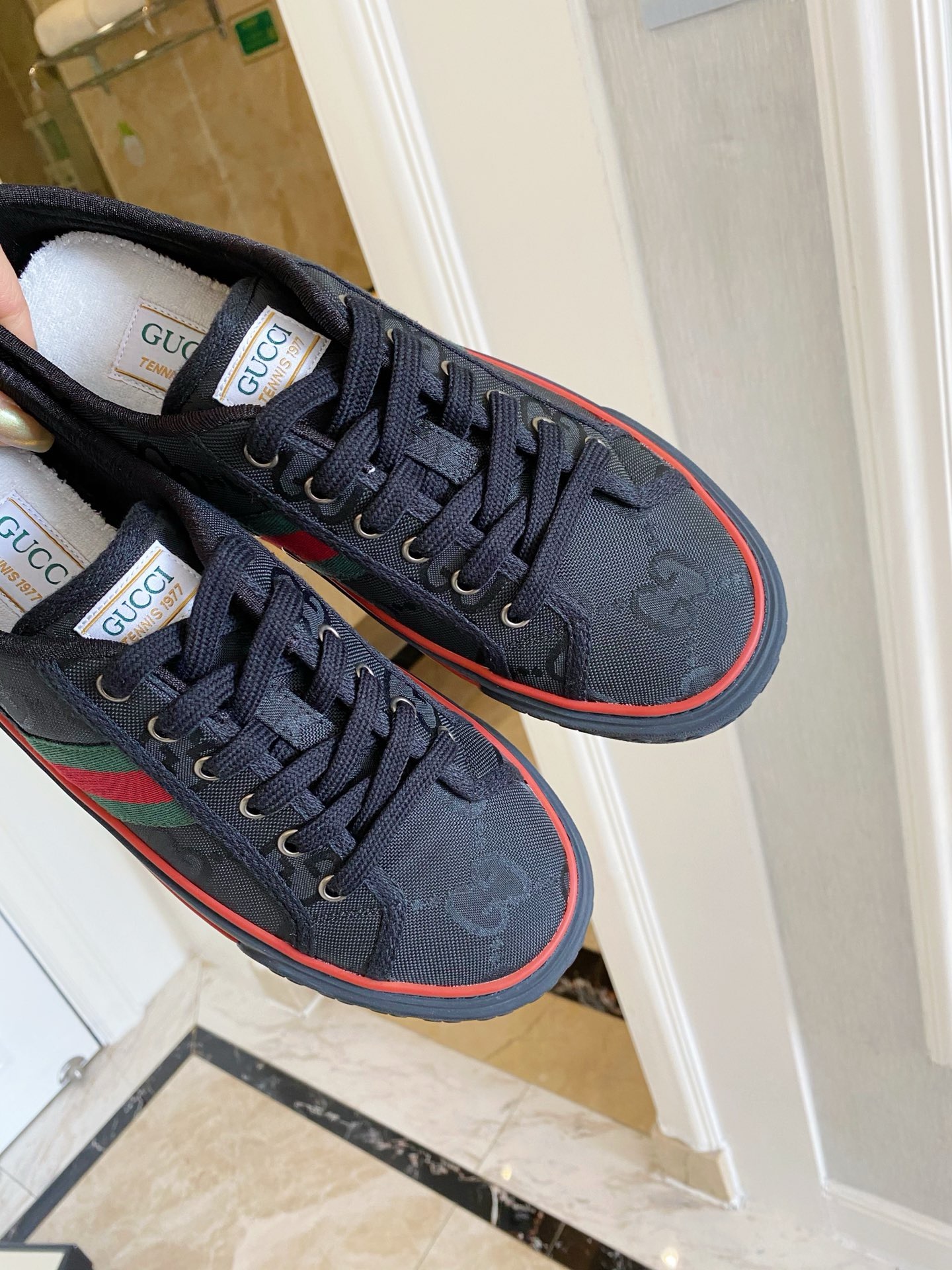 gg G*u*i tennis 1977 sneaker